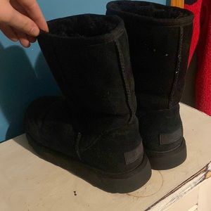 UGGS